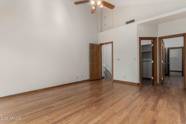 5812 W DEL LAGO Circle, Glendale, AZ 85308