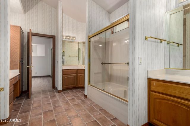 5812 W DEL LAGO Circle, Glendale, AZ 85308