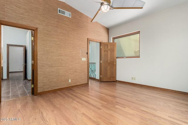 5812 W DEL LAGO Circle, Glendale, AZ 85308