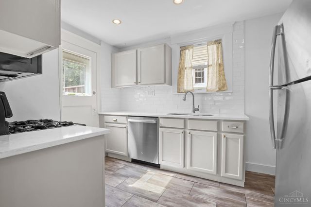 2725 Alberts Court, Cincinnati, OH 45209