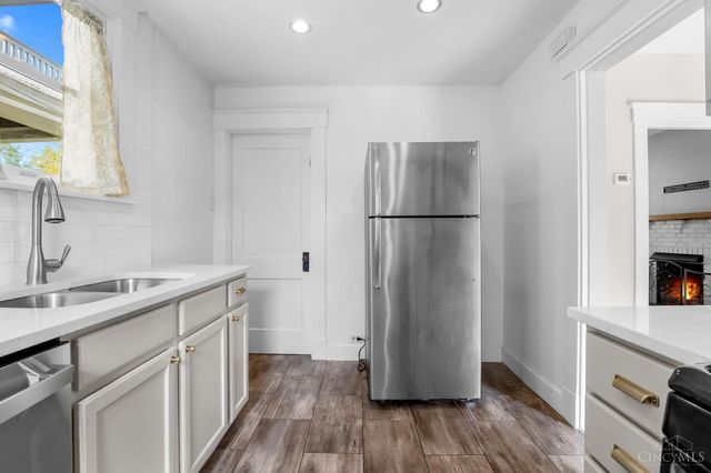 2725 Alberts Court, Cincinnati, OH 45209