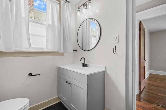 2725 Alberts Court, Cincinnati, OH 45209