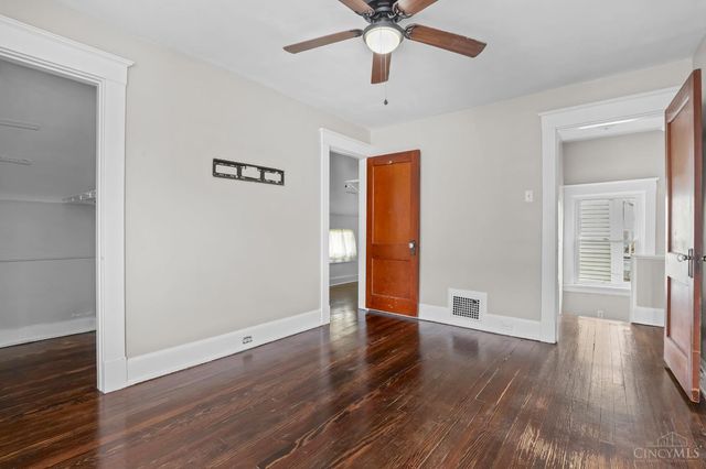 2725 Alberts Court, Cincinnati, OH 45209