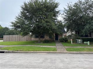 832 Belvedere Drive, Conroe, TX 77301