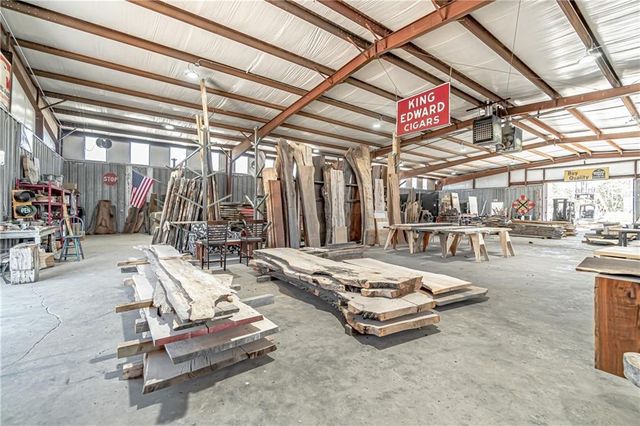 18943 Highway 62, Garfield, AR 72732