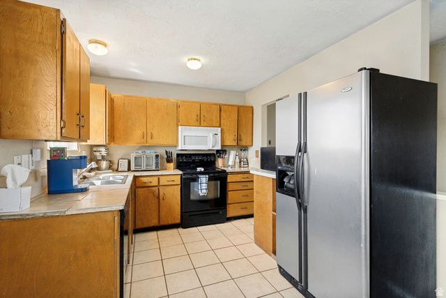 4231 W TWILIGHT DR, Salt Lake City, UT 84118