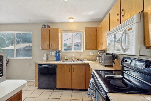 4231 W TWILIGHT DR, Salt Lake City, UT 84118