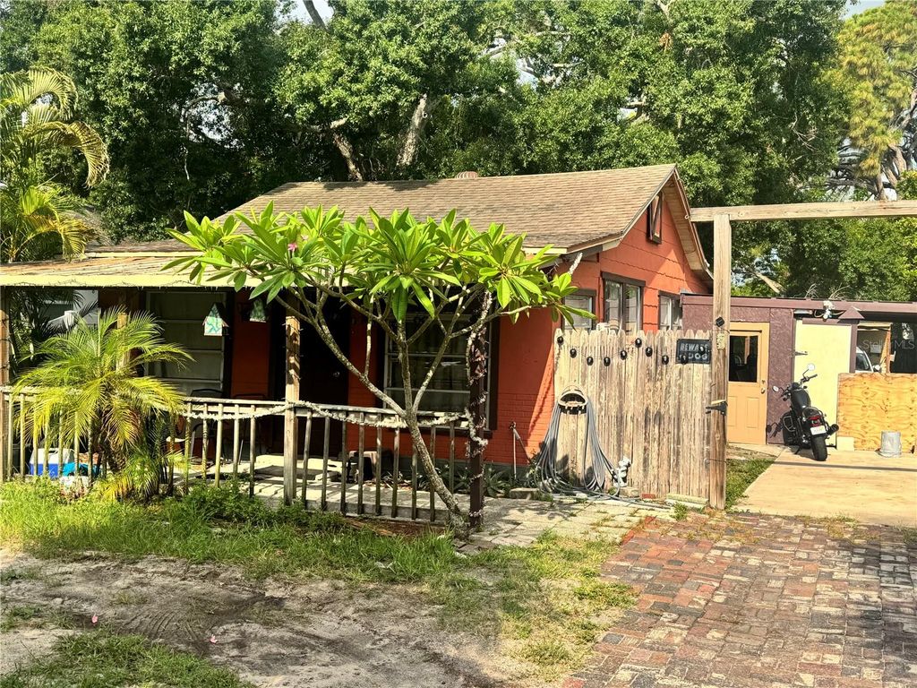 4680 40TH STREET N, St Petersburg, FL 33714