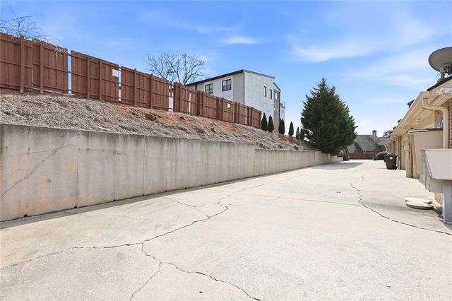 510 Bradford Street NW, Gainesville, GA 30501