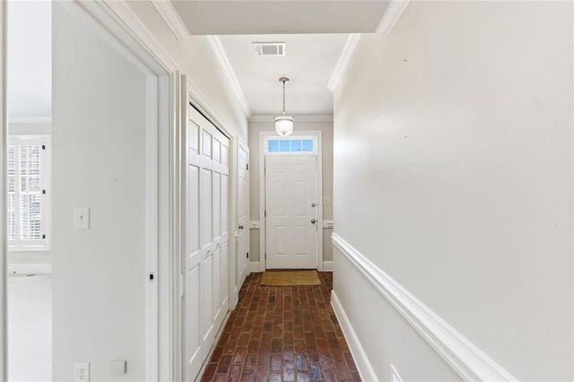 510 Bradford Street NW, Gainesville, GA 30501