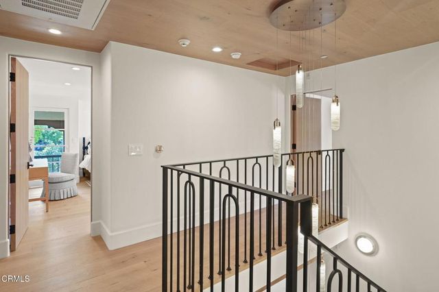 620 S Allen Avenue, San Marino, CA 91108