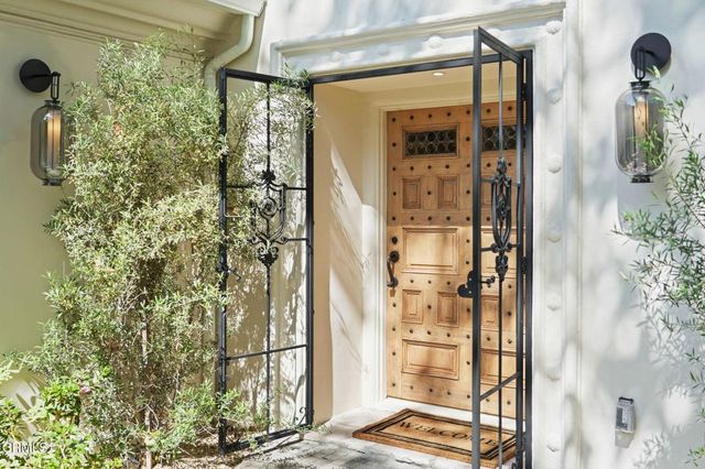 620 S Allen Avenue, San Marino, CA 91108