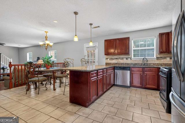 11961 Markham Way NONE, Hampton, GA 30228