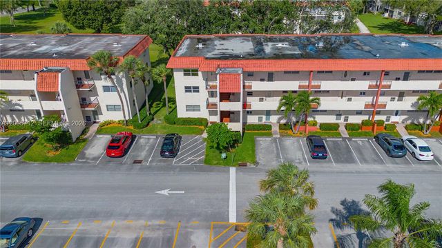711 S Hollybrook Dr 209, Pembroke Pines, FL 33025