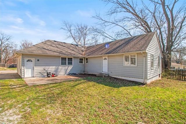 4216 S Union Street, Independence, MO 64055