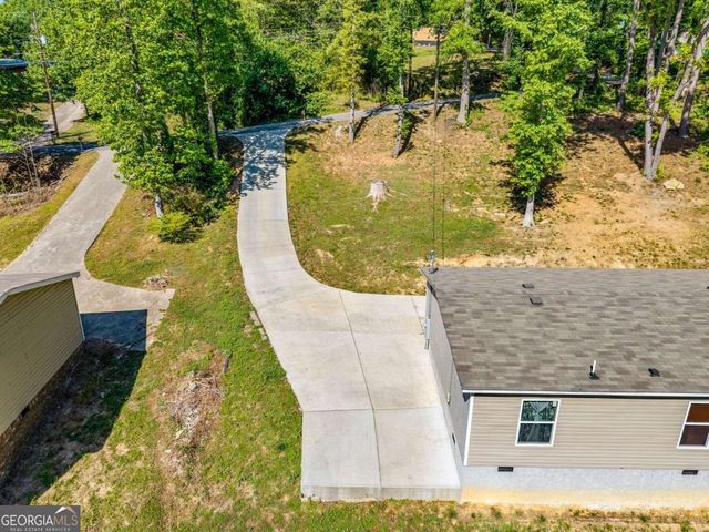 2261 Barnes Drive, Gainesville, GA 30507