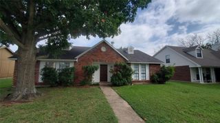 1125 Greenbriar Lane, Lancaster, TX 75146