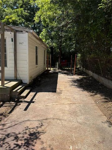 997 Ira SW Street, Atlanta, GA 30310