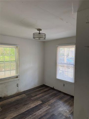 997 Ira SW Street, Atlanta, GA 30310