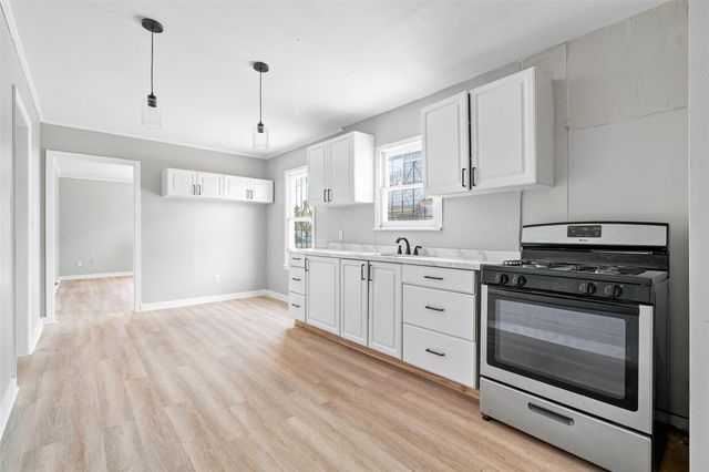 2410 Milby Street, Houston, TX 77004