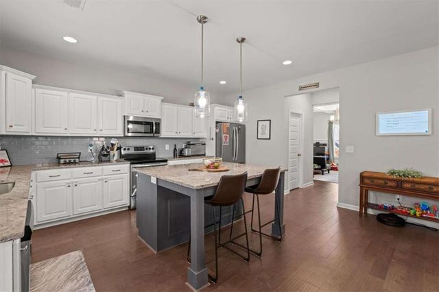 103 River Birch Drive, Carrollton, GA 30116