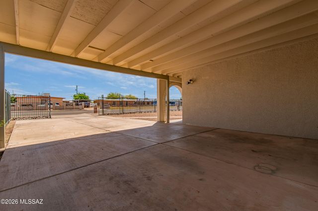 230 W Bilby Road, Tucson, AZ 85706
