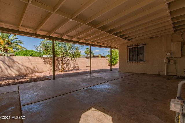 230 W Bilby Road, Tucson, AZ 85706