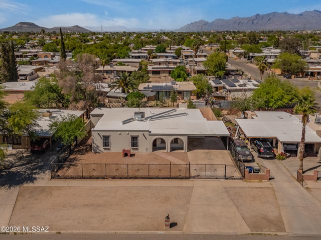 230 W Bilby Road, Tucson, AZ 85706