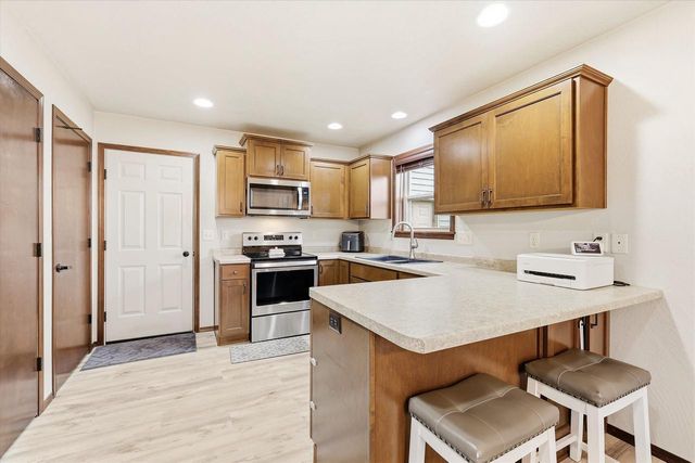704 ALYSSA STREET, Kaukauna, WI 54130