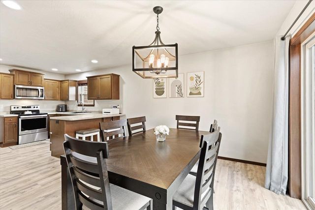 704 ALYSSA STREET, Kaukauna, WI 54130