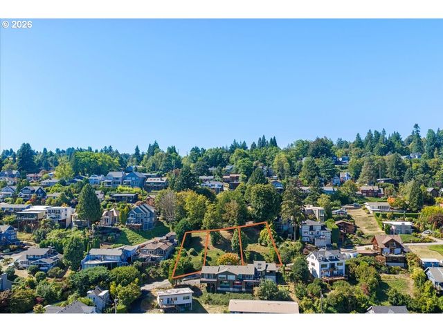 S FULTON PARK Blvd 7, Portland, OR 97219