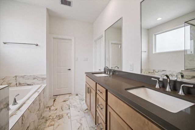 1117 Highland Square Lane, Houston, TX 77091