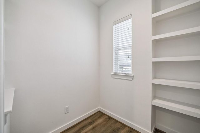 1117 Highland Square Lane, Houston, TX 77091