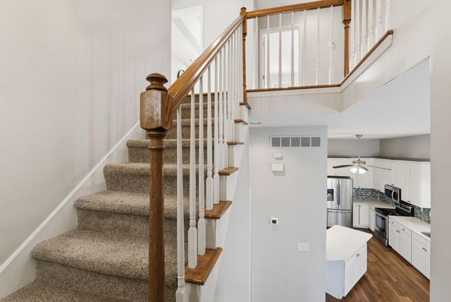 629 Andover Village Place, Lexington, KY 40509