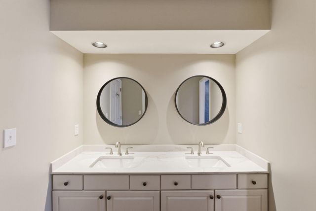 629 Andover Village Place, Lexington, KY 40509