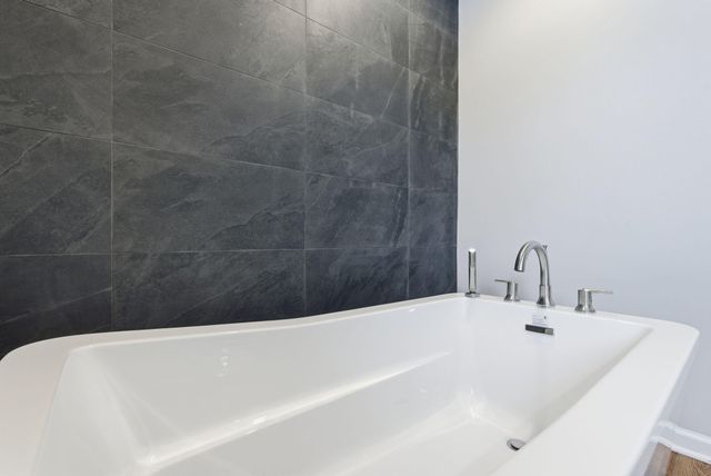 629 Andover Village Place, Lexington, KY 40509