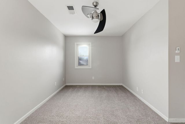 629 Andover Village Place, Lexington, KY 40509