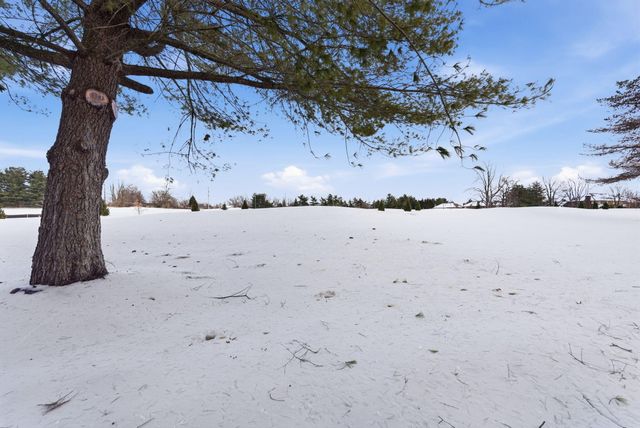 629 Andover Village Place, Lexington, KY 40509