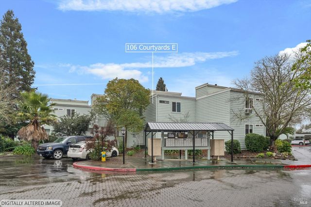106 Courtyards E, Windsor, CA 95492