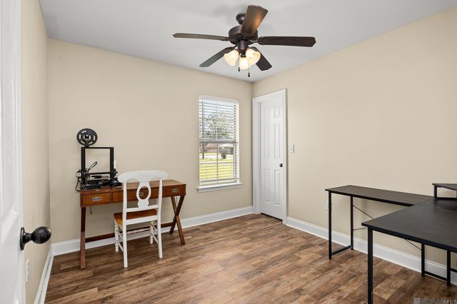 11319 Peggy St, St Amant, LA 70774