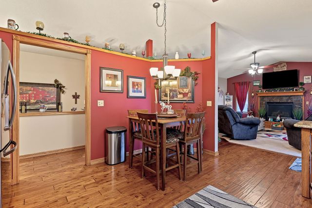 911 N Pine Grove, Wichita, KS 67212