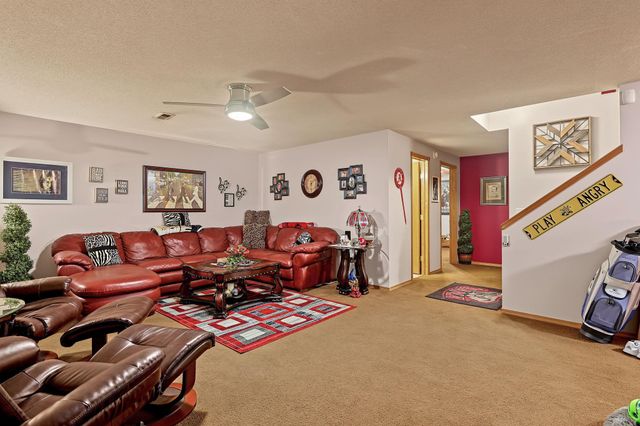 911 N Pine Grove, Wichita, KS 67212