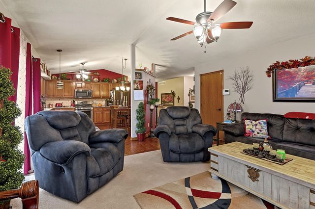 911 N Pine Grove, Wichita, KS 67212