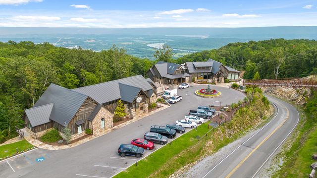 2025 Jasper Highlands Boulevard, Jasper, TN 37347