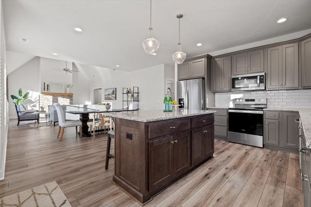 2025 Jasper Highlands Boulevard, Jasper, TN 37347