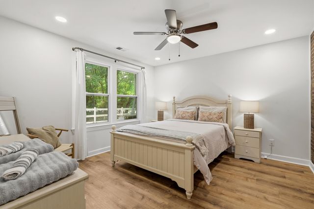 18 Sextant Pl., Pawleys Island, SC 29585