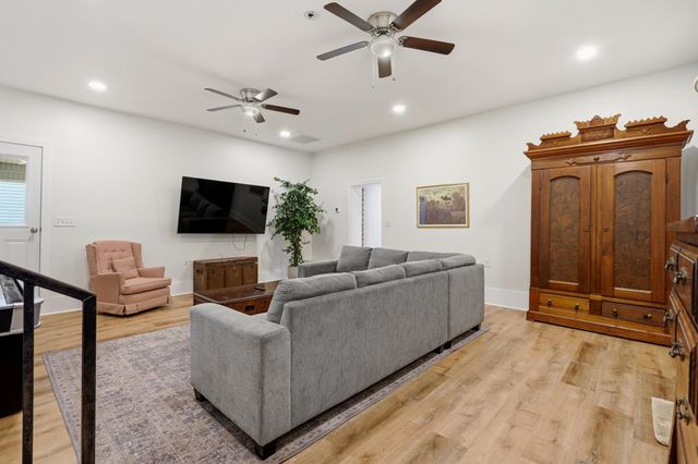 18 Sextant Pl., Pawleys Island, SC 29585