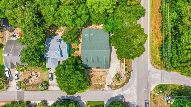 18 Sextant Pl., Pawleys Island, SC 29585