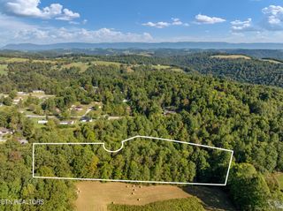 Harolds Lane, Tazewell, TN 37879