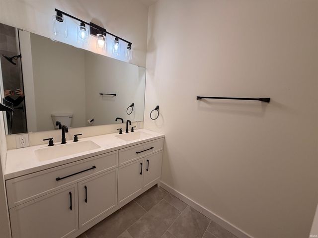 1567 Elliston Creek Drive, Spencer, IN 47460